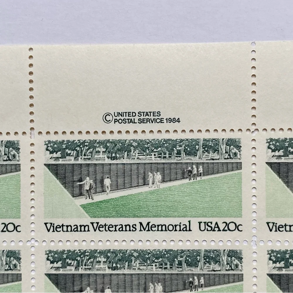 Vietnam Veterans Memorial Stamps Sheet of 40 20 Cents Scott # 2109 War Unhinged